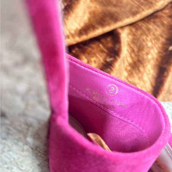 Liliana Women's Platform Heel Open Toe Chunky Block Heel- Color: Fushsia Suede! - Picture 6 of 7